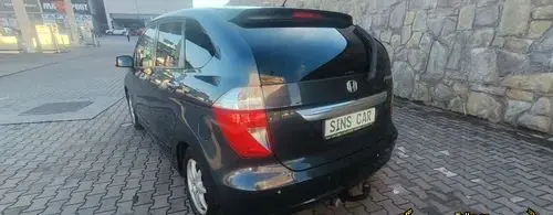 HONDA FR-V 
