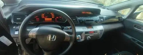 HONDA FR-V 