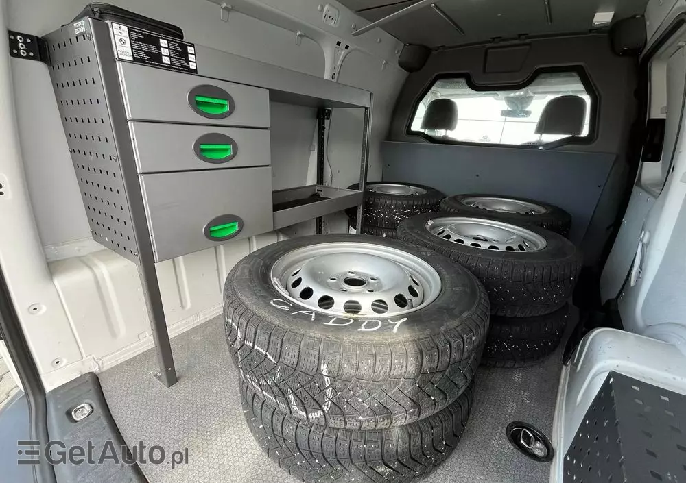 VOLKSWAGEN Caddy Maxi 