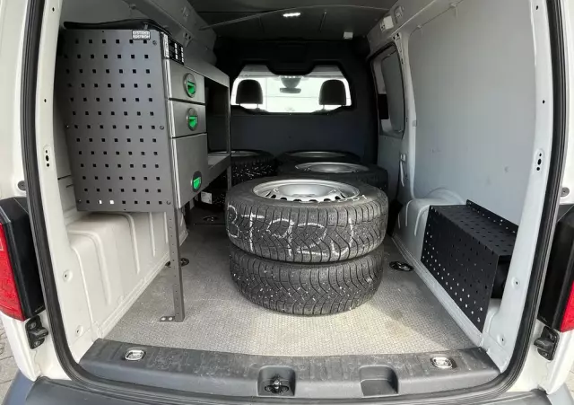 VOLKSWAGEN Caddy Maxi 