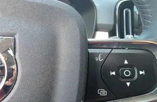 VOLVO Xc 40 
