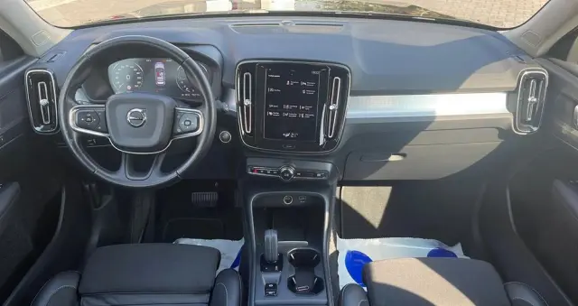 VOLVO XC 40 D3 Inscription