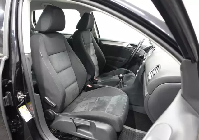 VOLKSWAGEN Golf 1.4 TSI BlueMotion Technology Comfortline