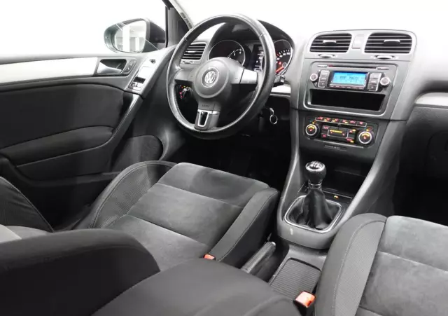 VOLKSWAGEN Golf 1.4 TSI BlueMotion Technology Comfortline