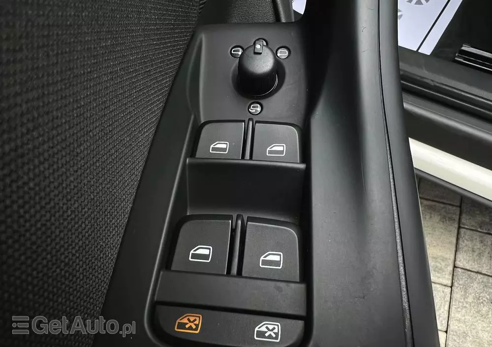 AUDI Q3 2.0 TDI S tronic