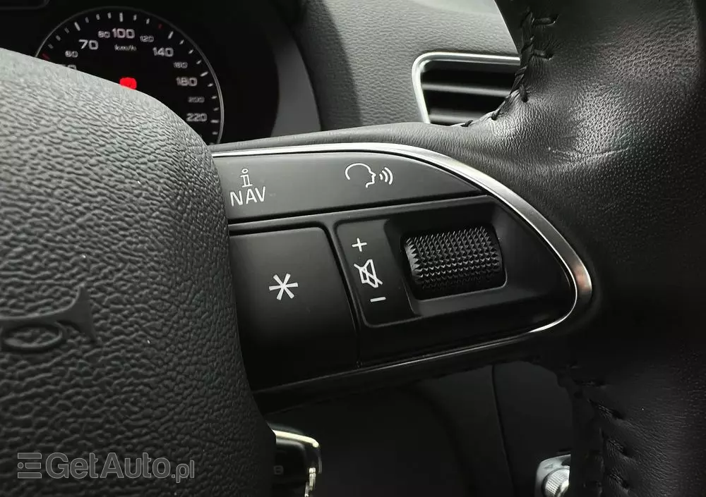 AUDI Q3 2.0 TDI S tronic