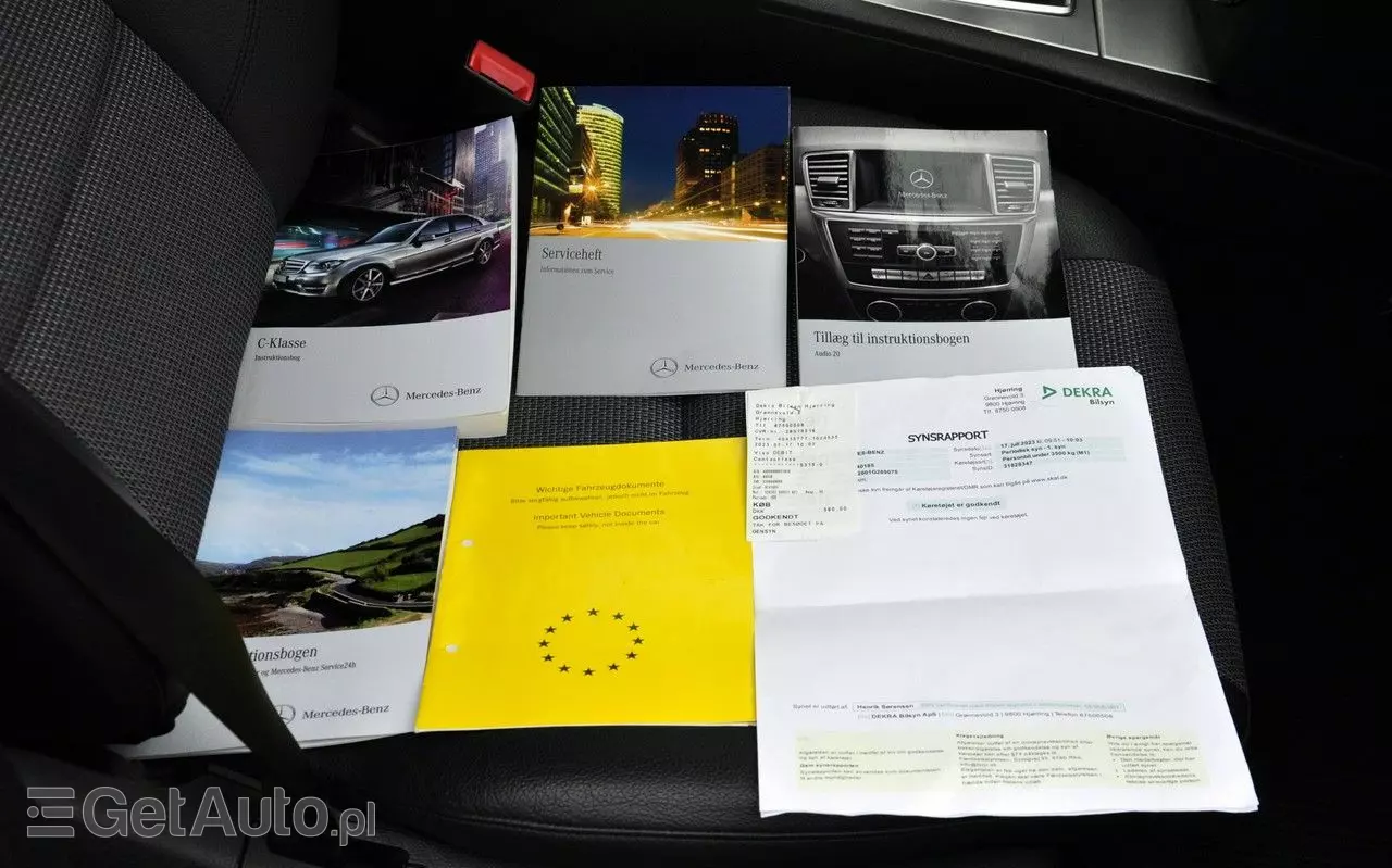 MERCEDES-BENZ Klasa C 180 T CDI DPF (BlueEFFICIENCY) Elegance