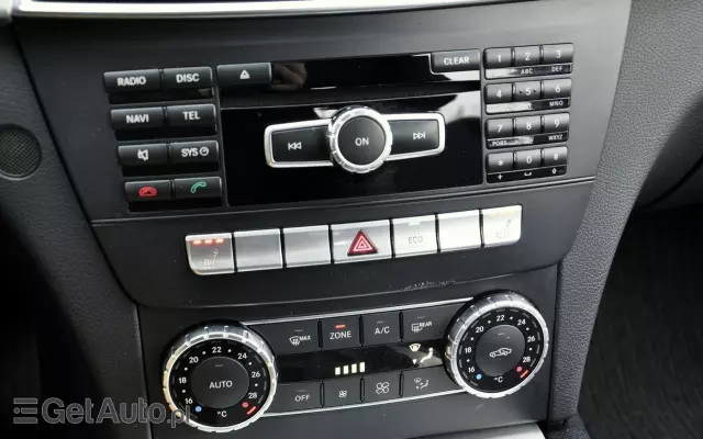 MERCEDES-BENZ Klasa C 180 T CDI DPF (BlueEFFICIENCY) Elegance