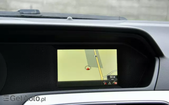 MERCEDES-BENZ Klasa C 180 T CDI DPF (BlueEFFICIENCY) Elegance