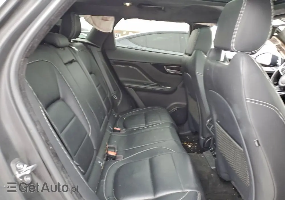 JAGUAR F-Pace 35t AWD Pure