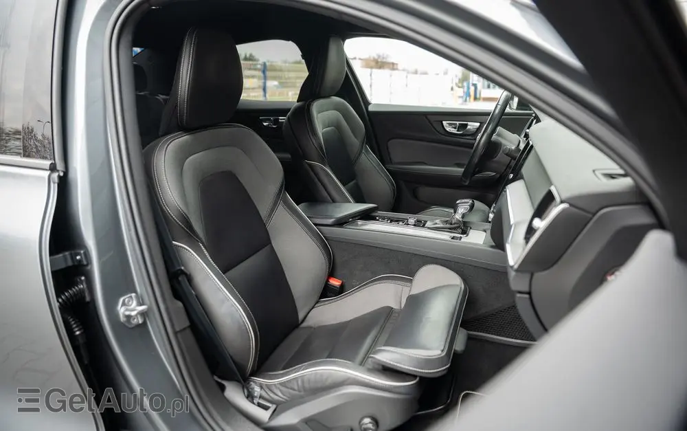 VOLVO S60 T4 Geartronic RDesign