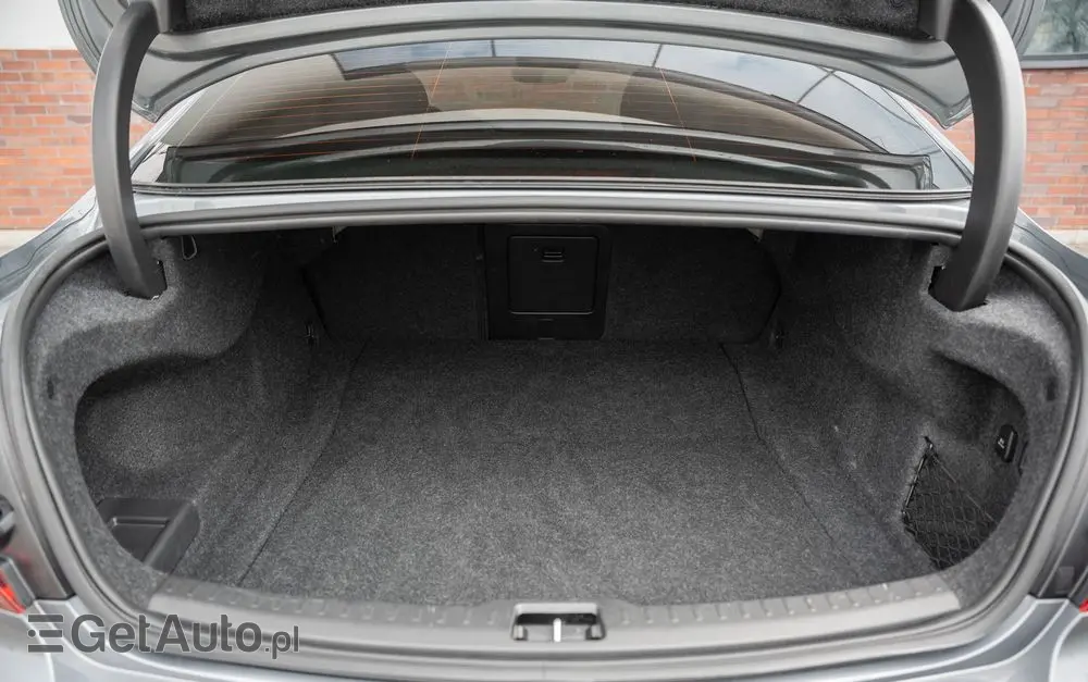 VOLVO S60 T4 Geartronic RDesign