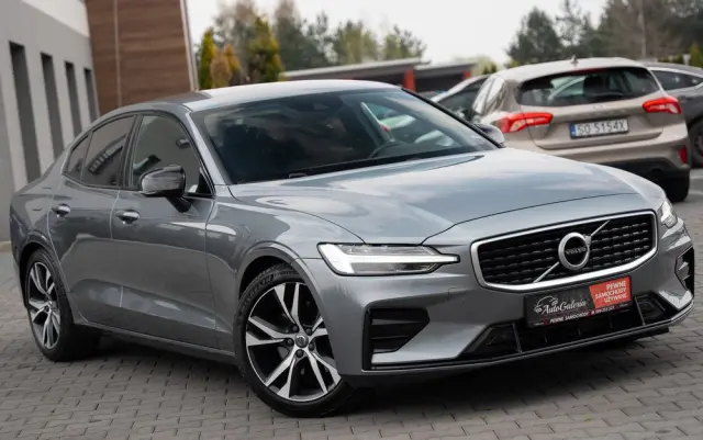 VOLVO S60 T4 Geartronic RDesign