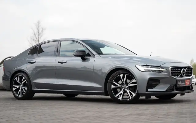 VOLVO S60 T4 Geartronic RDesign