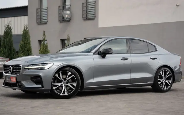 VOLVO S60 T4 Geartronic RDesign