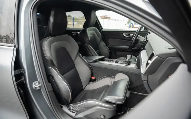 VOLVO S60 T4 Geartronic RDesign