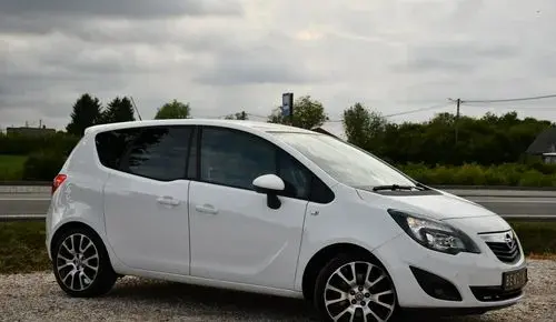 OPEL Meriva 