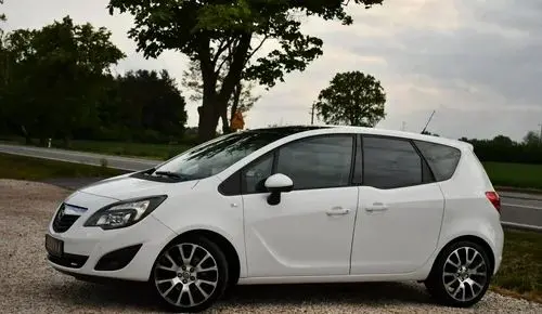 OPEL Meriva 