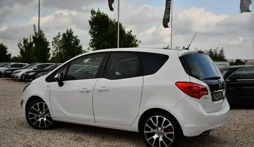 OPEL Meriva 