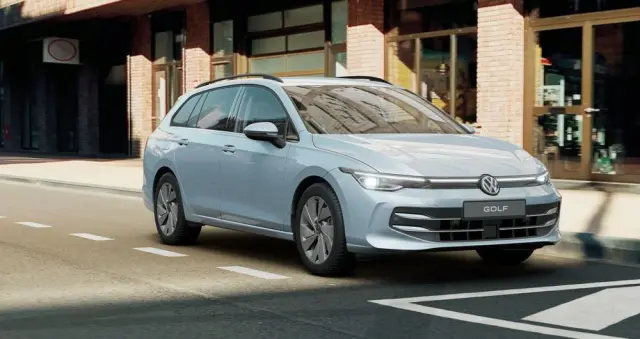 VOLKSWAGEN Golf Variant 