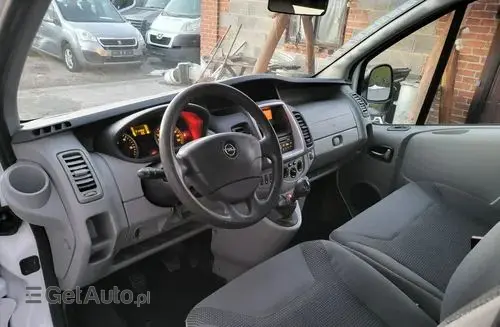 OPEL Vivaro 