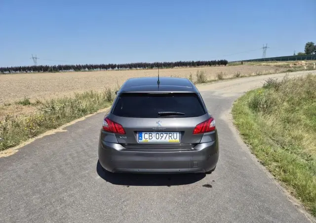 PEUGEOT 308 