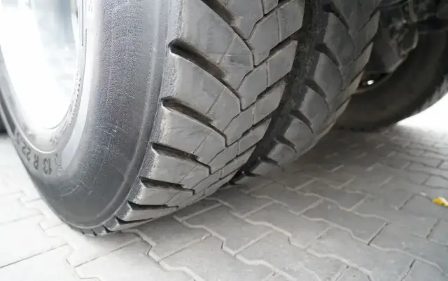 VOLVO FMX 460 / 8x4 / GRUSZKA 9m3 / BETONOMIESZARKA / SCHWING STETTER / 9 M3 / I-SHIFT/ ALUFELGI / EURO 6 