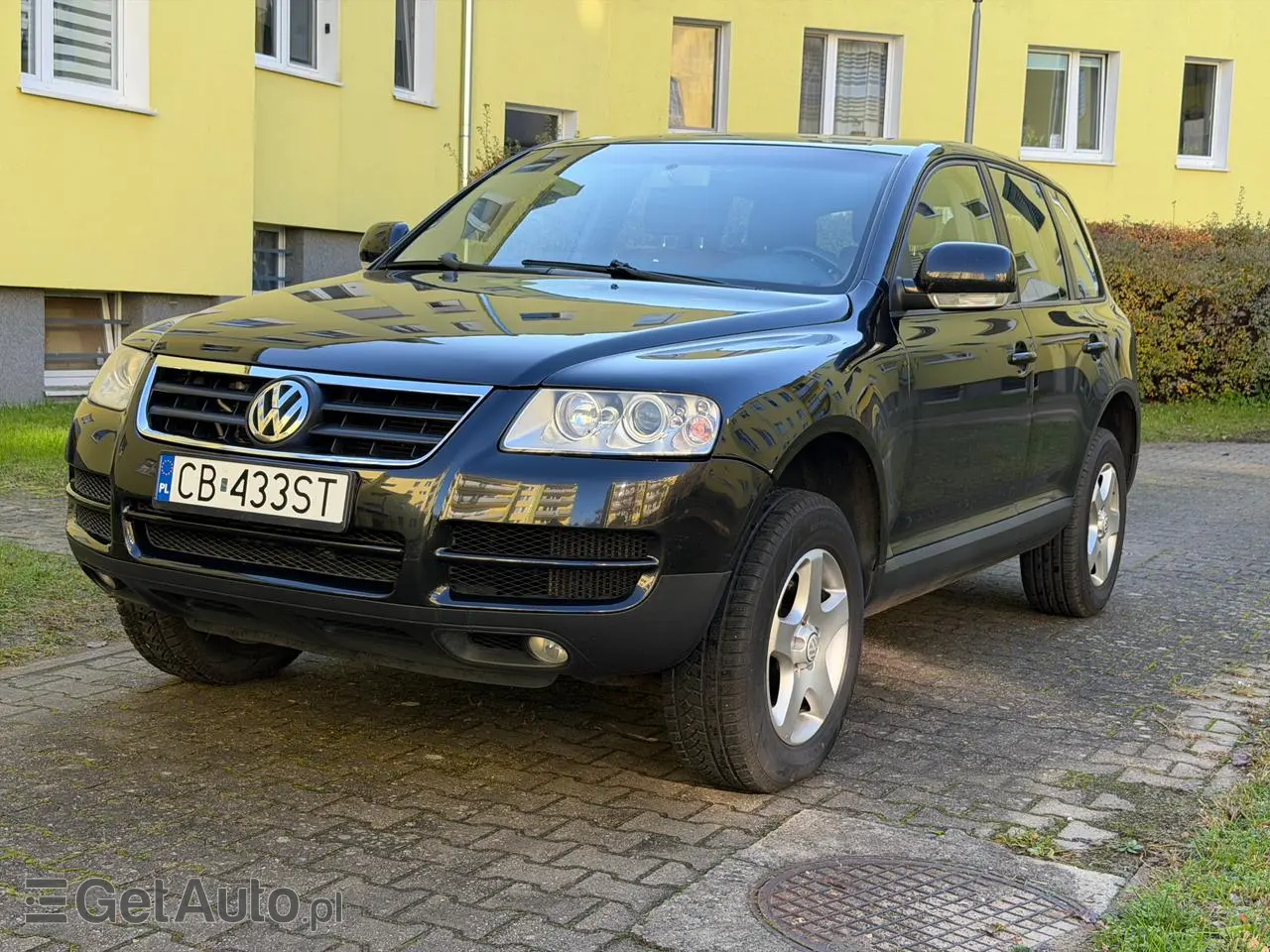 VOLKSWAGEN Touareg 