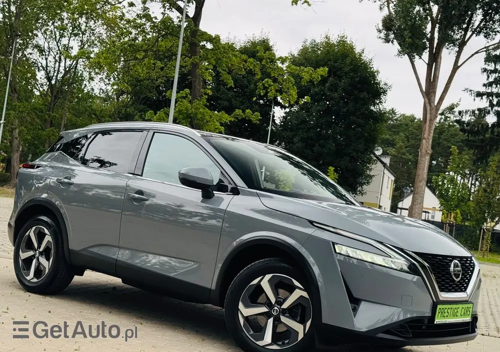 NISSAN Qashqai 1.3 DIG-T Tekna DCT