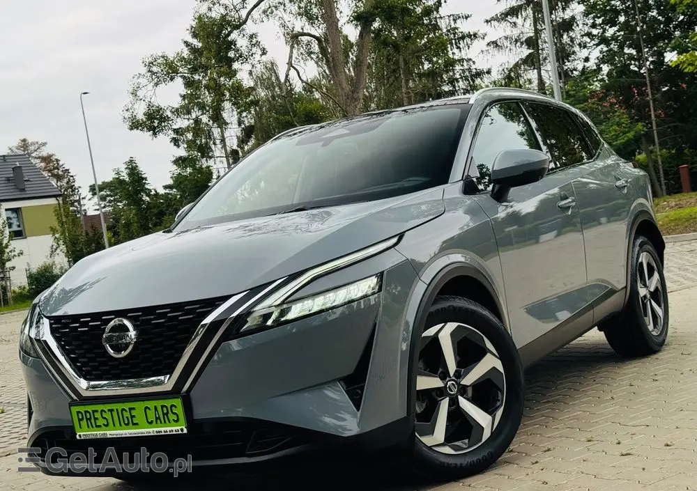NISSAN Qashqai 1.3 DIG-T Tekna DCT