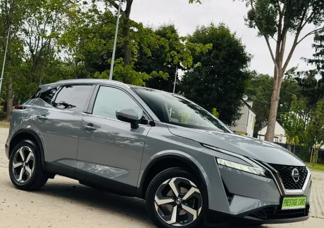 NISSAN Qashqai 1.3 DIG-T Tekna DCT