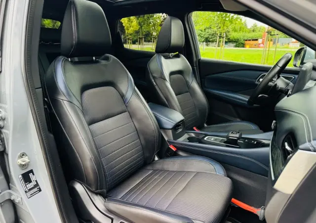 NISSAN Qashqai 1.3 DIG-T Tekna DCT