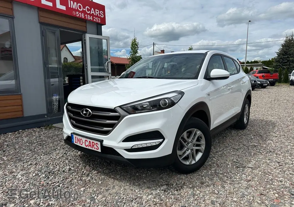 HYUNDAI Tucson 
