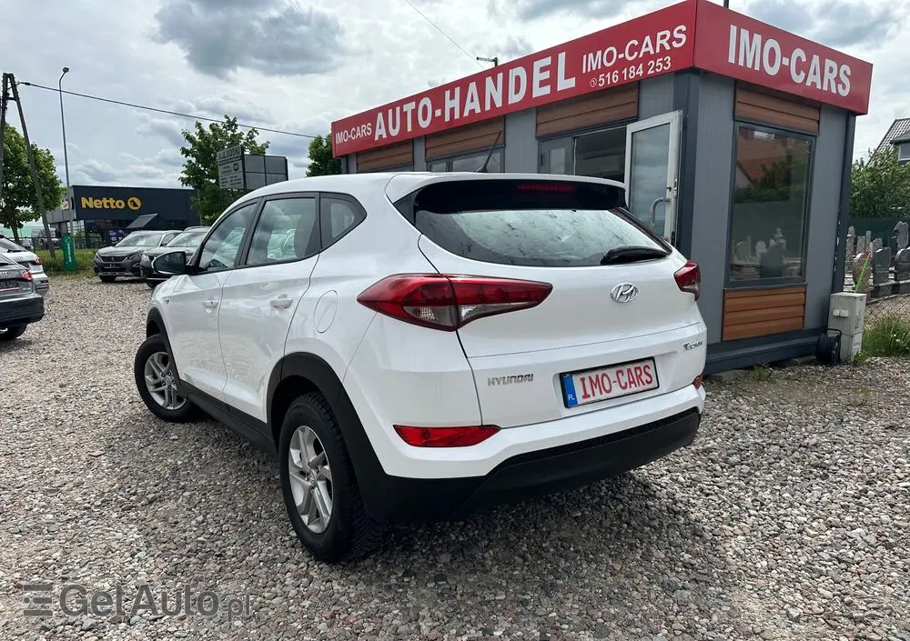 HYUNDAI Tucson 