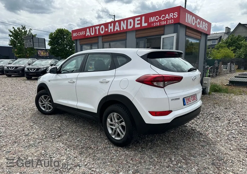HYUNDAI Tucson 
