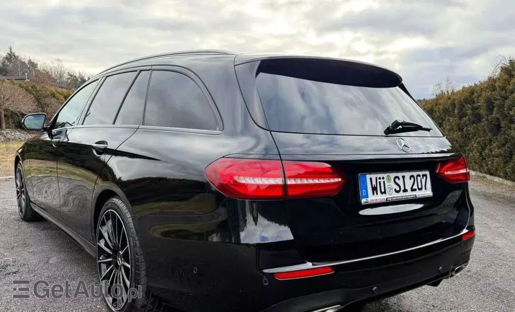 MERCEDES-BENZ Klasa E 