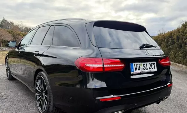 MERCEDES-BENZ Klasa E 