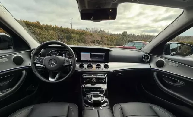 MERCEDES-BENZ Klasa E 