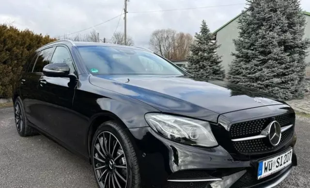 MERCEDES-BENZ Klasa E 