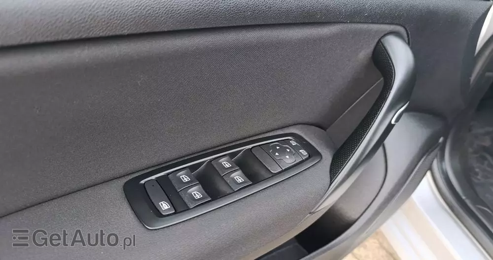 RENAULT Megane 1.6 SCe Limited