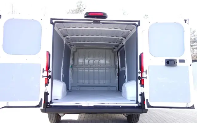 FIAT Ducato 2.3 MJT 140 KM L2H1 Klima Webasto Kamera 