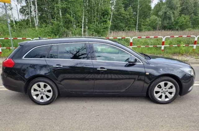 OPEL Insignia 