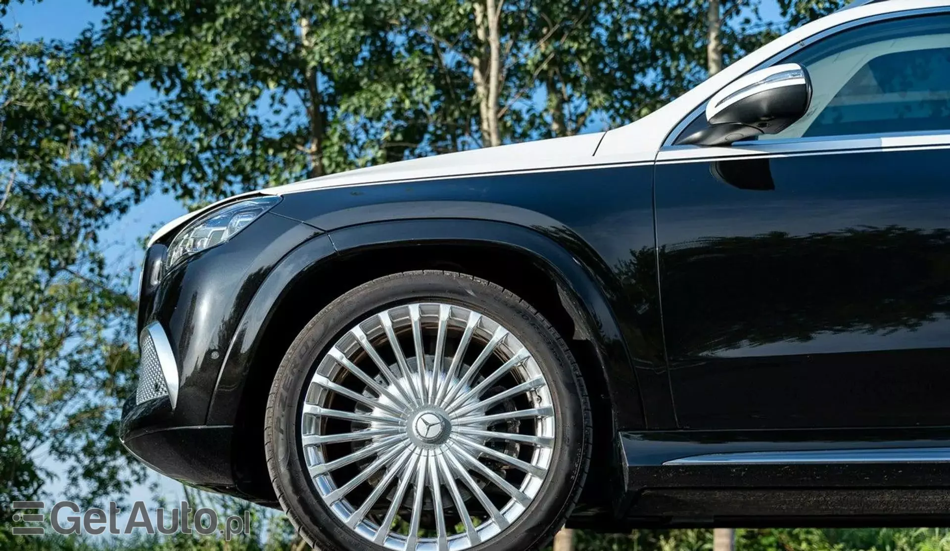 MERCEDES-BENZ GLS Maybach 