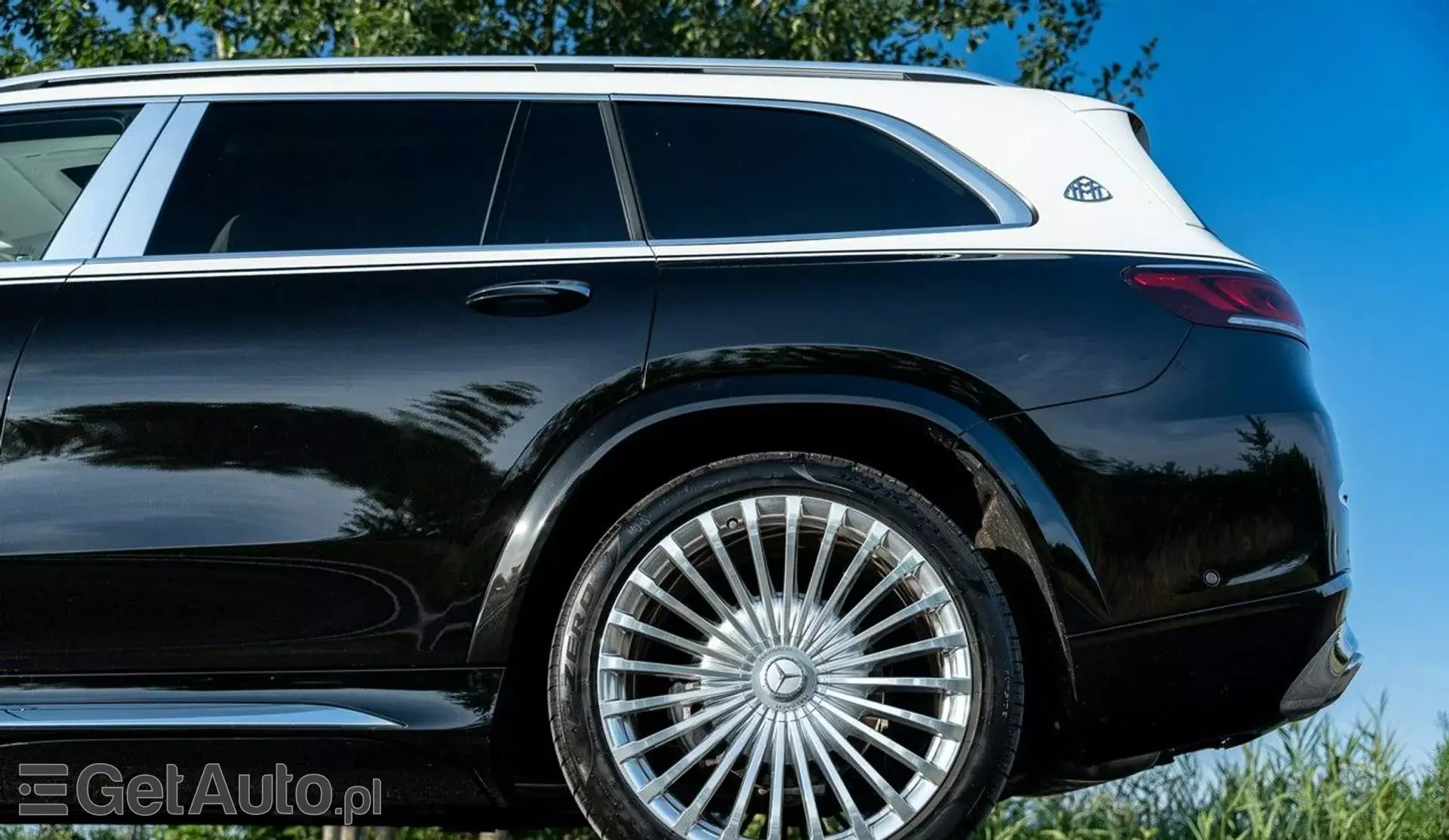 MERCEDES-BENZ GLS Maybach 