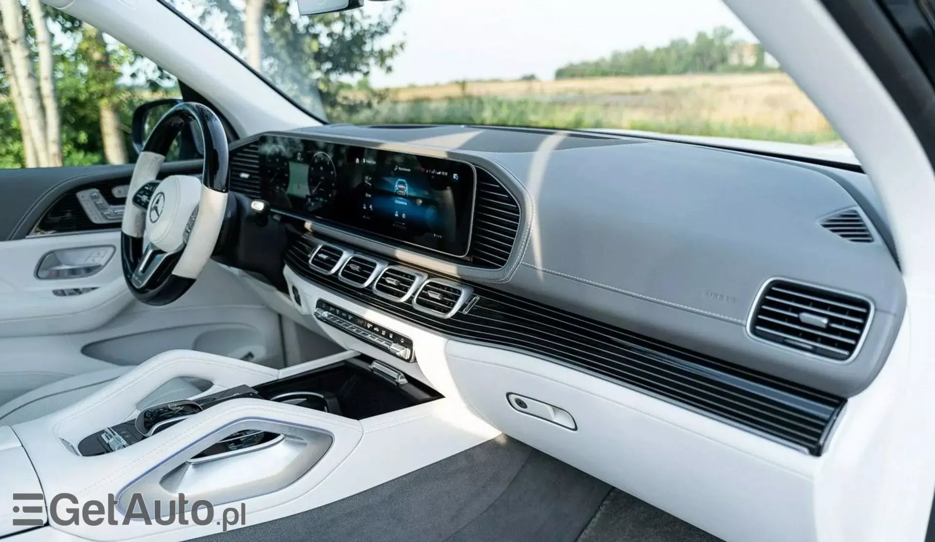 MERCEDES-BENZ GLS Maybach 