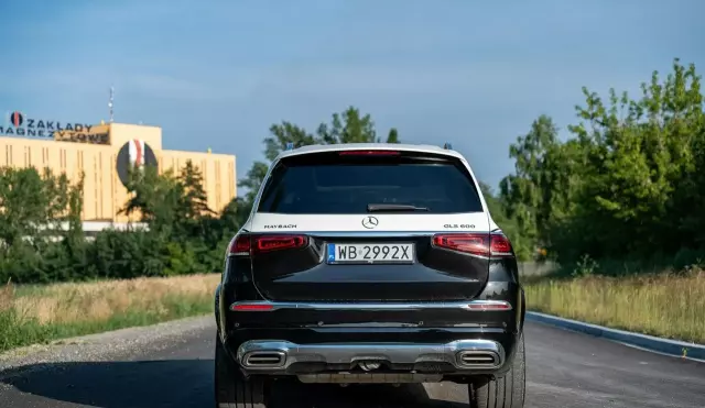 MERCEDES-BENZ GLS Maybach 