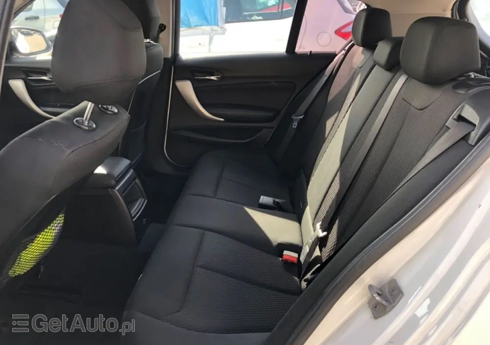 BMW Seria 1 116i Advantage