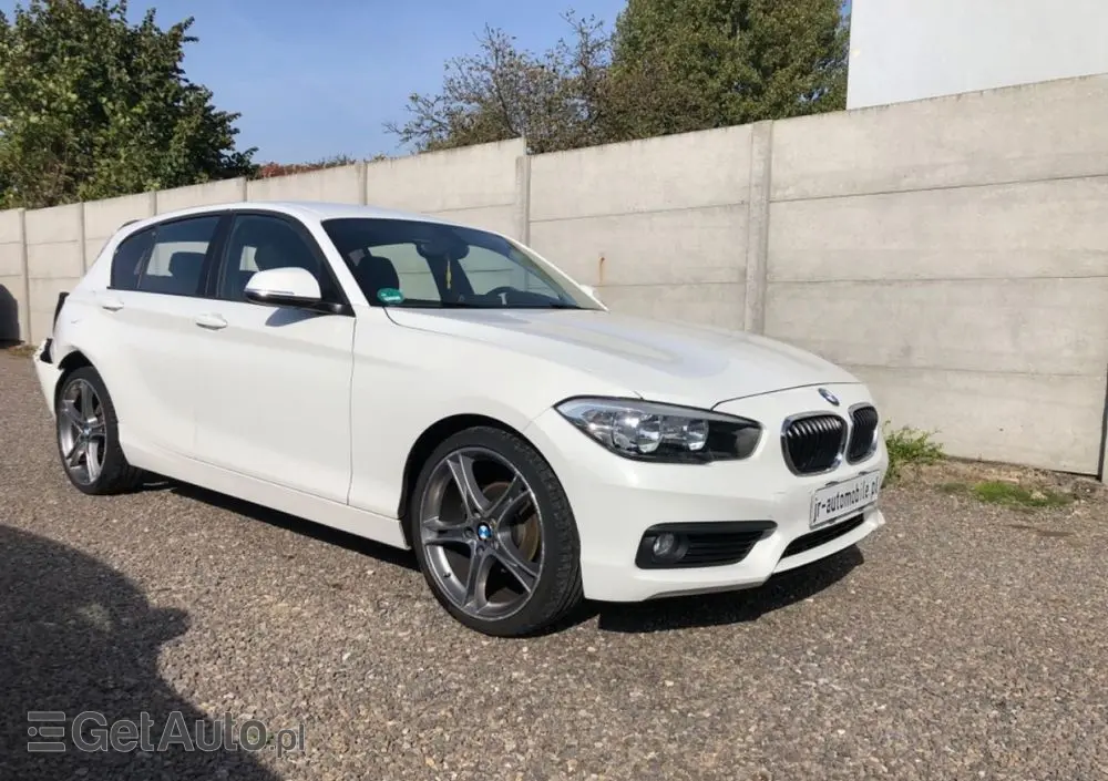BMW Seria 1 116i Advantage