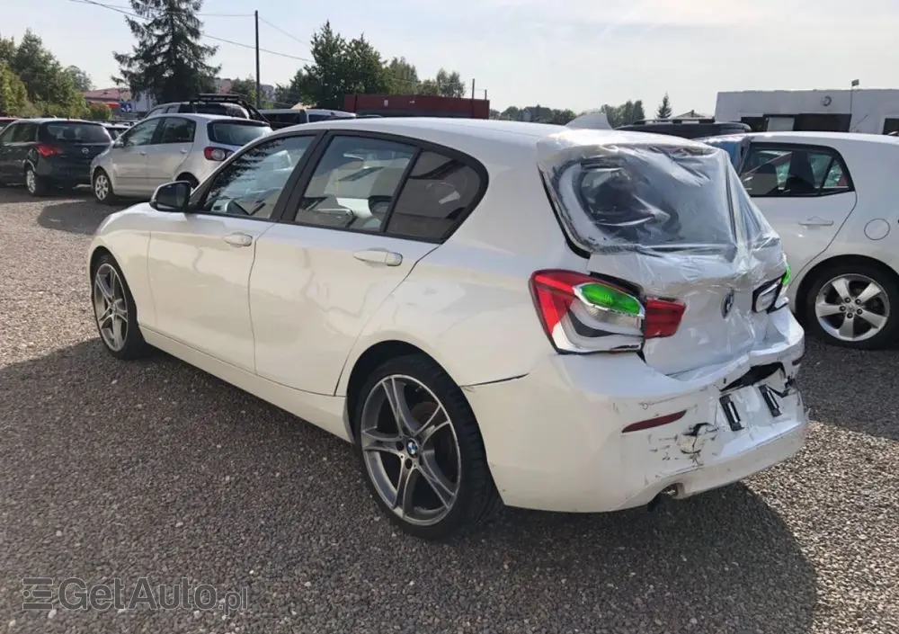 BMW Seria 1 116i Advantage