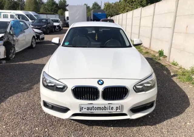 BMW Seria 1 116i Advantage